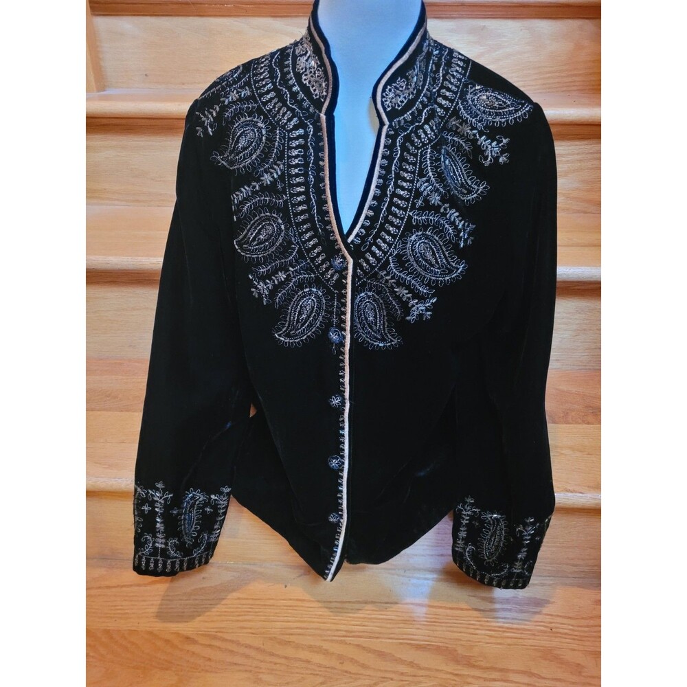 SOIREE Jacket Womens Size 6P Black Velvet Beaded Embroidered Top Button Up